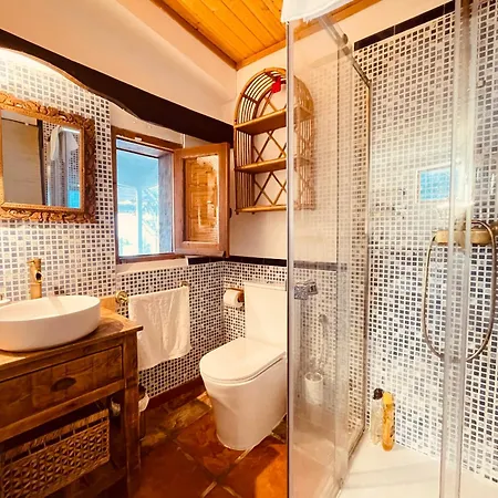 Yin Yang House, El Palmar, Con Wifi A 500 M De La Playa Vakantiehuis *